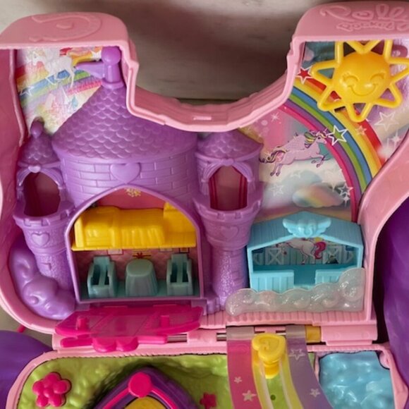 POLLY POCKET Unicorn Party Play Set - Picture 4 of 14